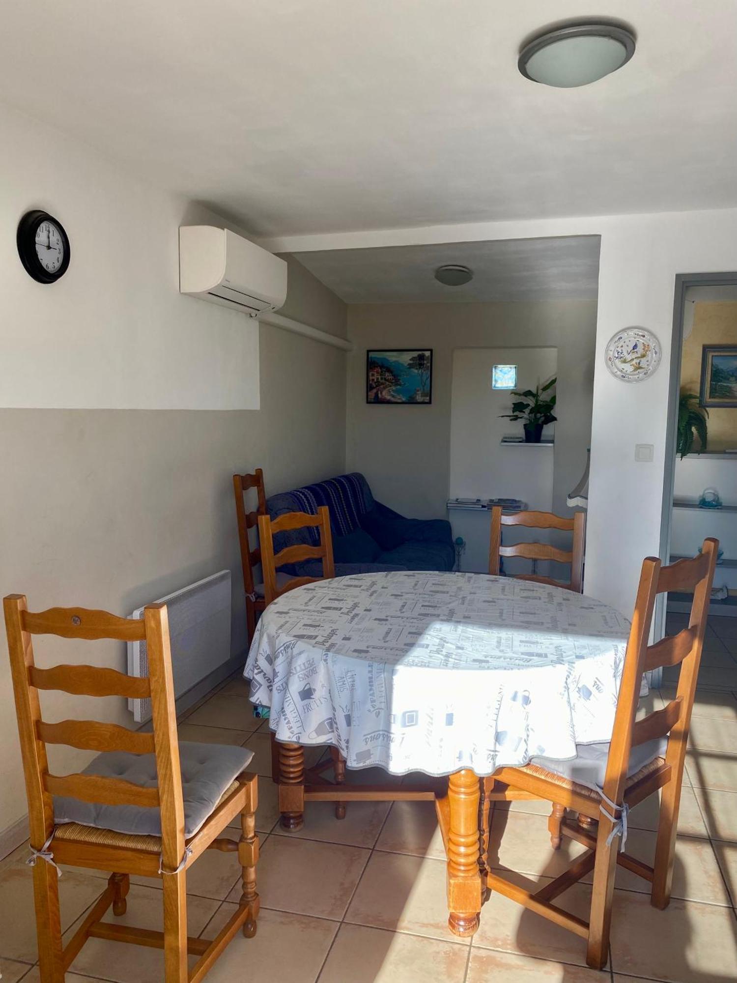 Le Micocoulier Apartment ลา โคร ภายนอก รูปภาพ