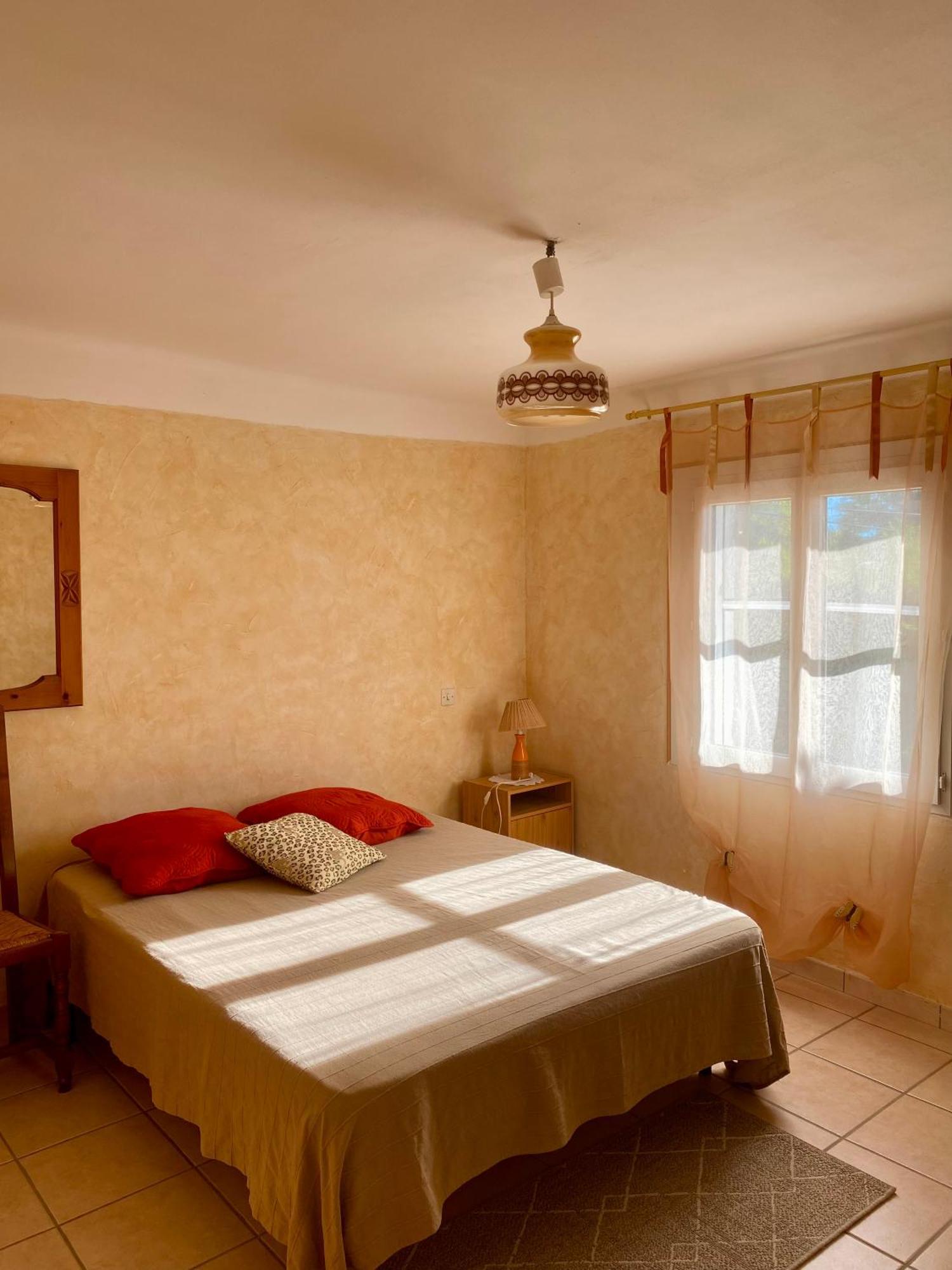 Le Micocoulier Apartment ลา โคร ภายนอก รูปภาพ